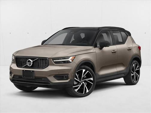 2022 Volvo XC40 T4 R-Design