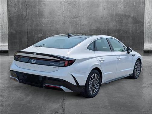 2025 Hyundai SONATA Hybrid Limited