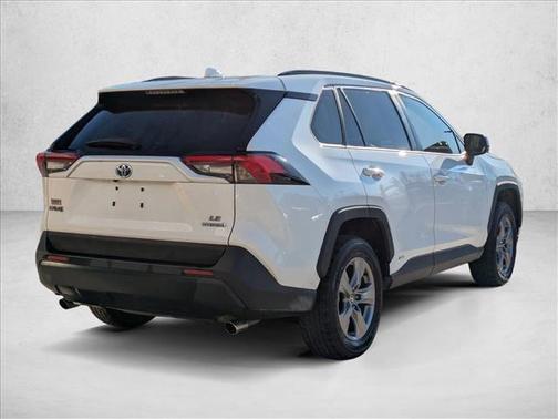 2023 Toyota RAV4 Hybrid SE