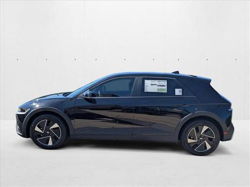 2025 Hyundai IONIQ 5 SE Standard Range
