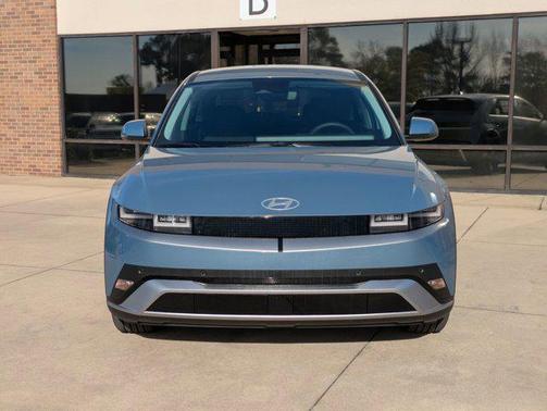 2026 Hyundai IONIQ 5 SE