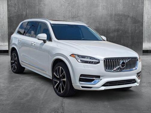 2021 Volvo XC90 Recharge Plug-In Hybrid T8 Inscription Expression 7 Passenger