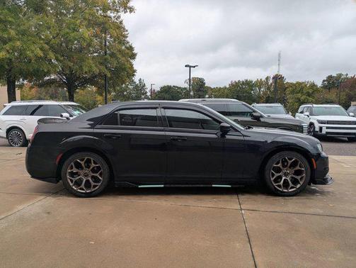 2018 Chrysler 300 Touring