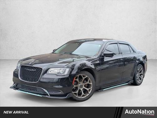 2018 Chrysler 300 Touring
