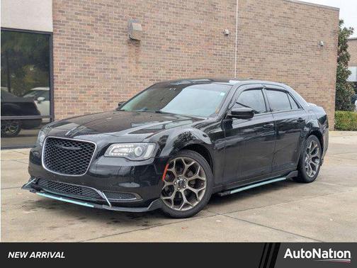 2018 Chrysler 300 Touring