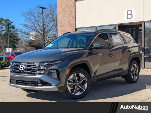 2026 Hyundai TUCSON Hybrid SEL