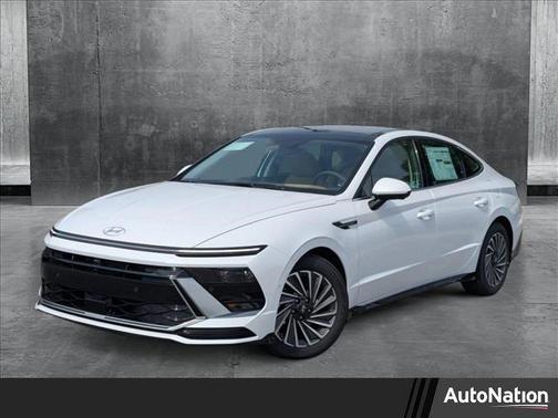2025 Hyundai SONATA Hybrid Limited