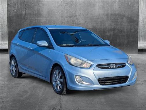 2012 Hyundai Accent SE