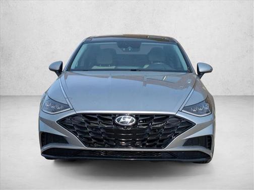 Shimmering Silver Pearl 2021 Hyundai SONATA Limited