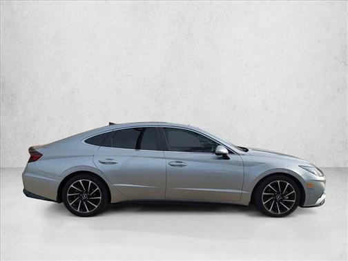 Shimmering Silver Pearl 2021 Hyundai SONATA Limited