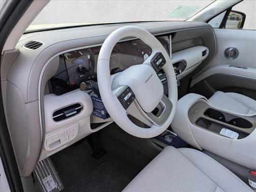 Creamy White Pearl 2026 Hyundai PALISADE SEL 7P