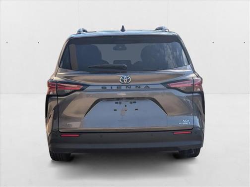 2021 Toyota Sienna XLE 7 Passenger
