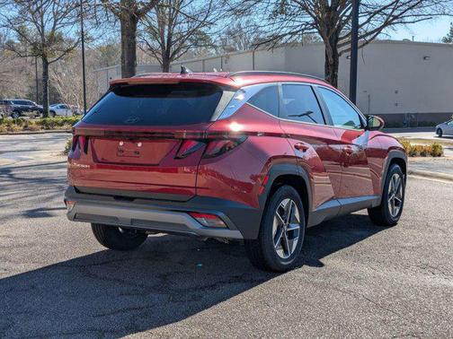 2025 Hyundai TUCSON SEL