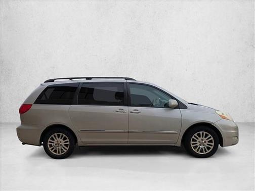 2008 Toyota Sienna XLE Limited