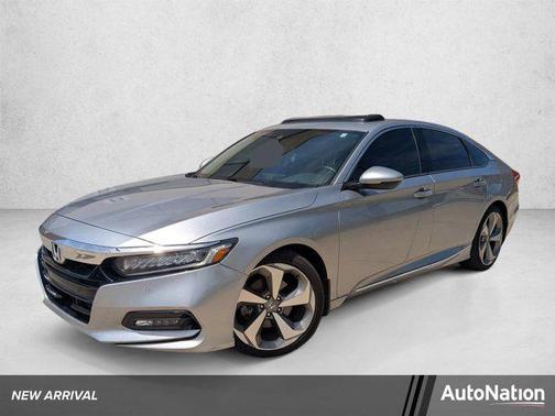 Lunar Silver Metallic 2018 Honda Accord Touring 2.0T