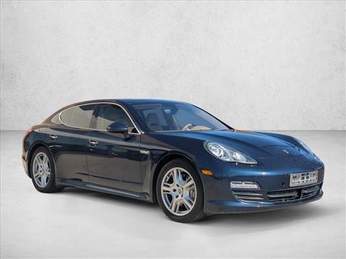2011 Porsche Panamera 4