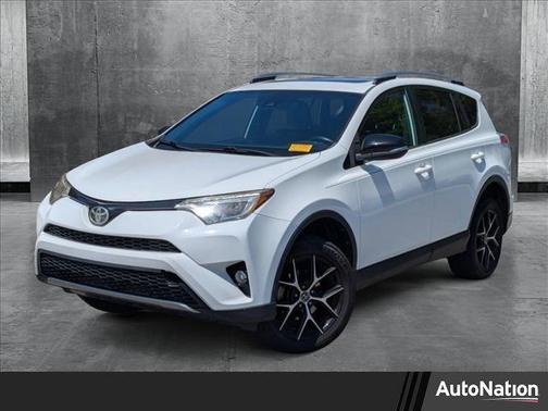 2017 Toyota RAV4 SE