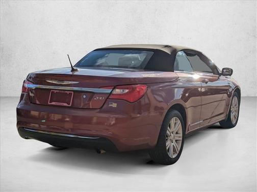 2014 Chrysler 200 Touring