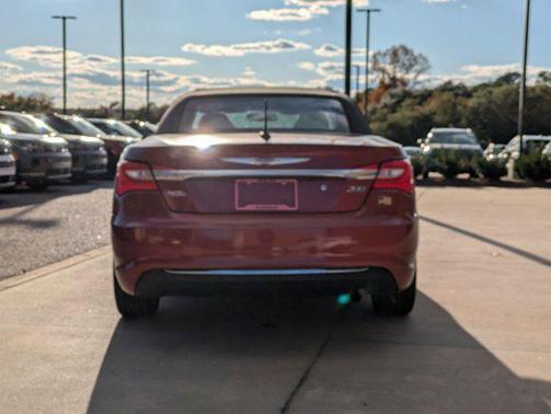 2014 Chrysler 200 Touring