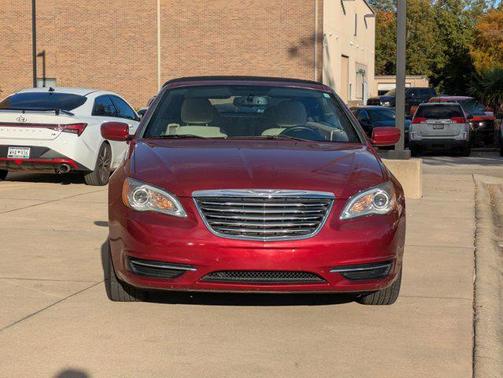2014 Chrysler 200 Touring