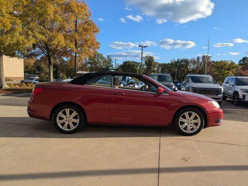 2014 Chrysler 200 Touring