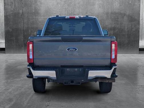2023 Ford F-250 XLT