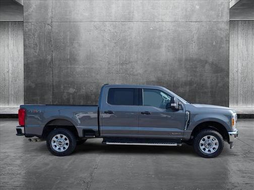 2023 Ford F-250 XLT
