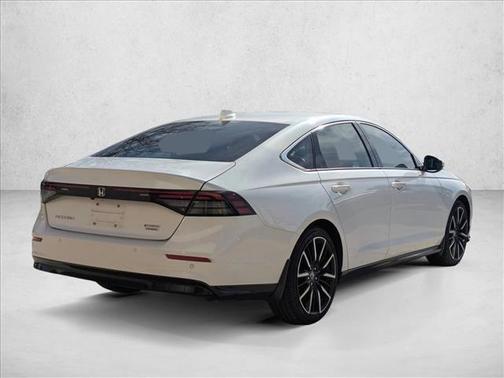 2023 Honda Accord Hybrid Touring