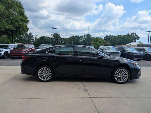 Black 2016 Lexus ES 350 Base