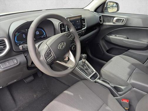 Lunar White 2026 Hyundai VENUE SE
