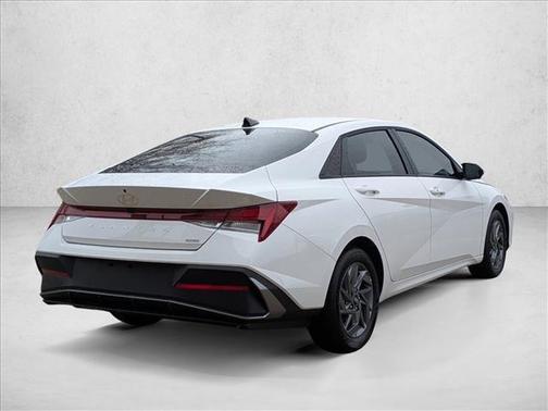 2025 Hyundai ELANTRA HEV Blue