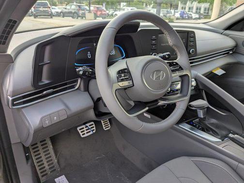 2025 Hyundai ELANTRA Sport