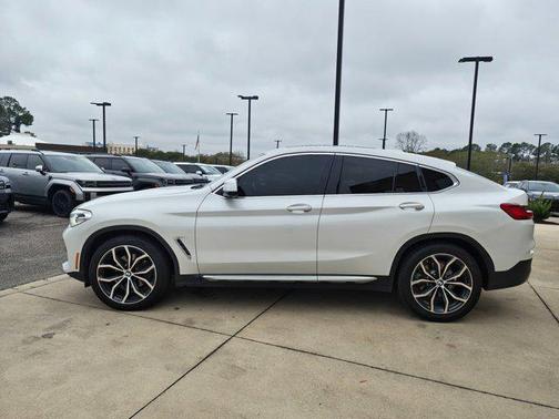 2020 BMW X4 xDrive30i