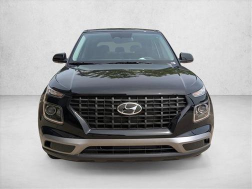 Onyx Black 2026 Hyundai VENUE SE