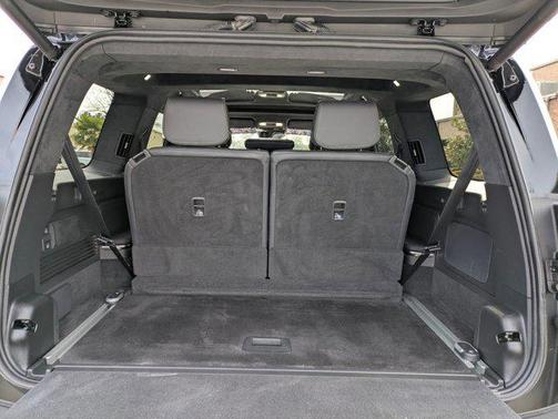 2024 Rivian R1S Adventure