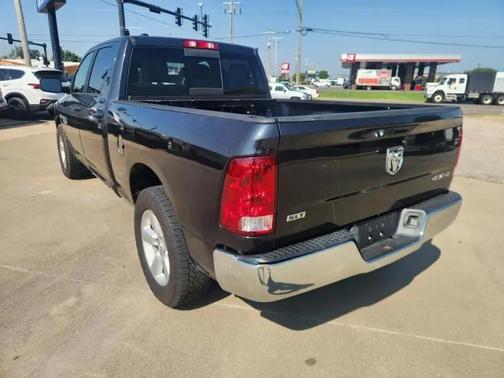 Maximum Steel Metallic Clearcoat 2020 RAM 1500 Classic SLT