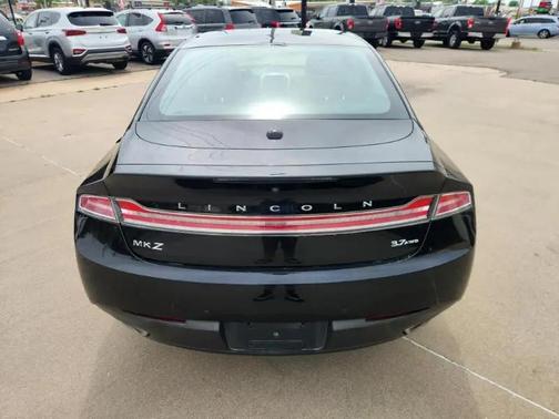 2015 Lincoln MKZ Base