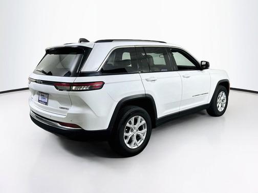 Bright White Clearcoat 2023 Jeep Grand Cherokee Limited