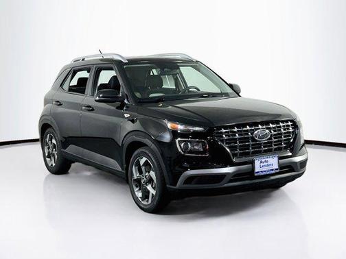 Onyx Black 2023 Hyundai VENUE SEL
