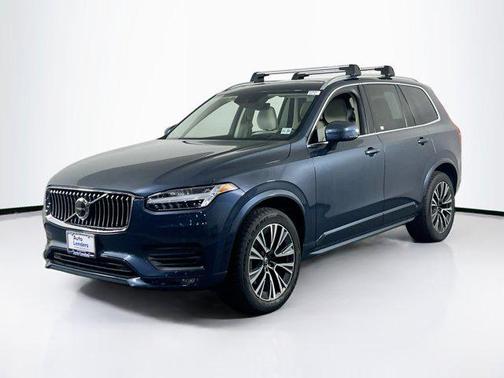 2021 Volvo XC90 T5 Momentum