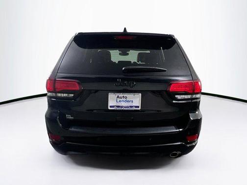 2022 Jeep Grand Cherokee Laredo