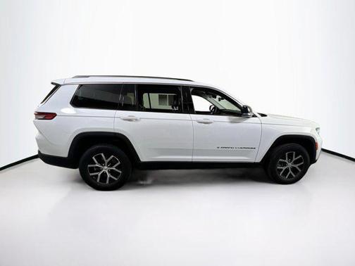 Bright White Clearcoat 2023 Jeep Grand Cherokee L Limited