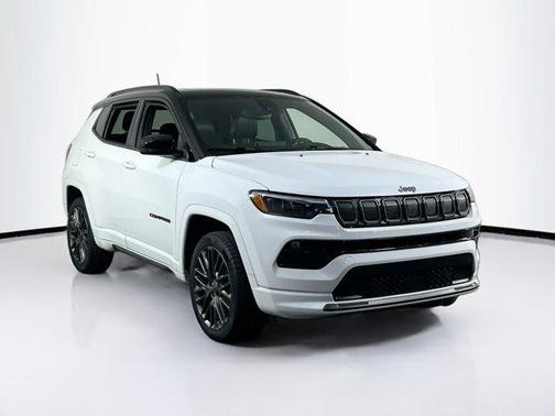 Bright White Clearcoat 2022 Jeep Compass High Altitude