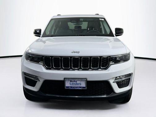 Bright White Clearcoat 2023 Jeep Grand Cherokee Limited