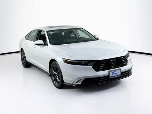 Platinum White Pearl 2023 Honda Accord EX