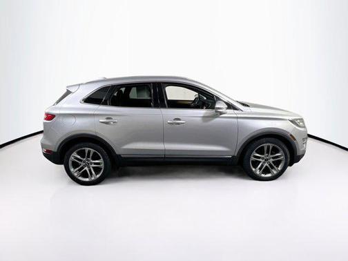 2015 Lincoln MKC Base