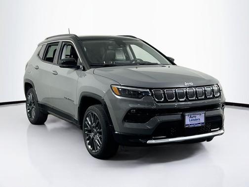 Sting-Gray Clearcoat 2022 Jeep Compass Limited