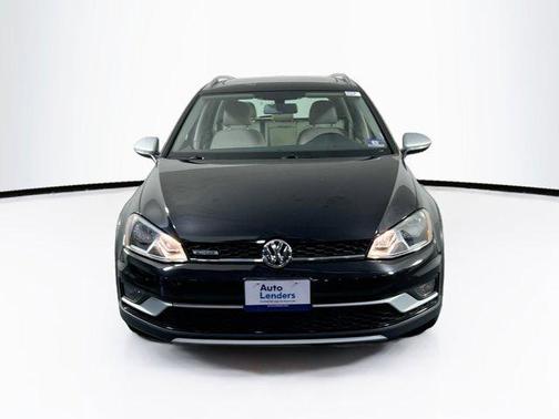 2017 Volkswagen Golf Alltrack TSI SE