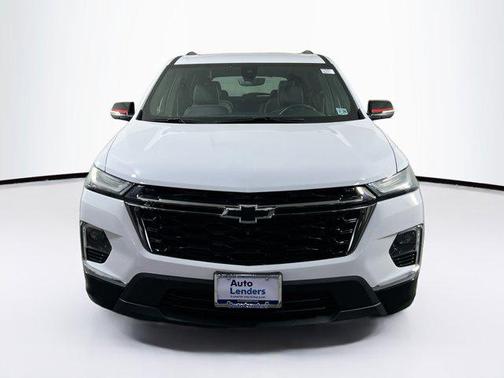 Summit White 2023 Chevrolet Traverse Premier