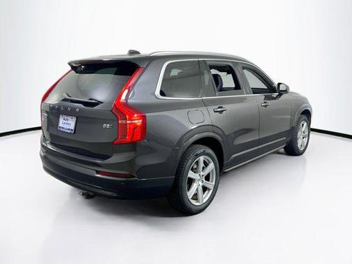 2023 Volvo XC90 B5 Core